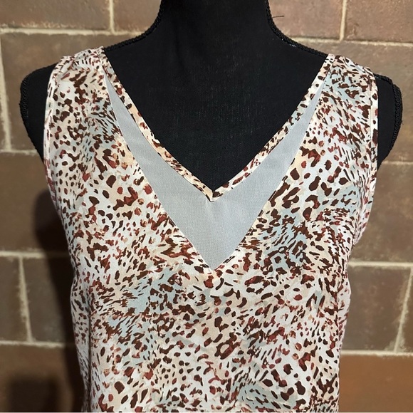 NWT Maurices Animal Print Sheer Stripe Neutral Tank Top Women's XS - Picture 3 of 8